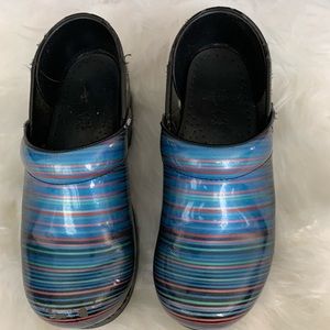 DANSKO ladies size 5.5-6 (Euro size 36)